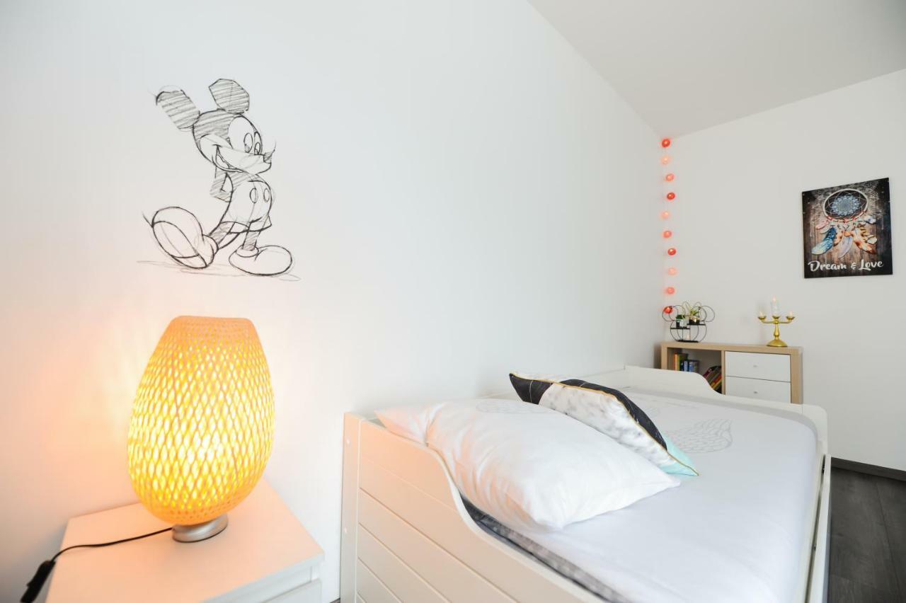 Disneyland Dream 2 - Charmant Appartement 8 Pax Serris Exterior photo